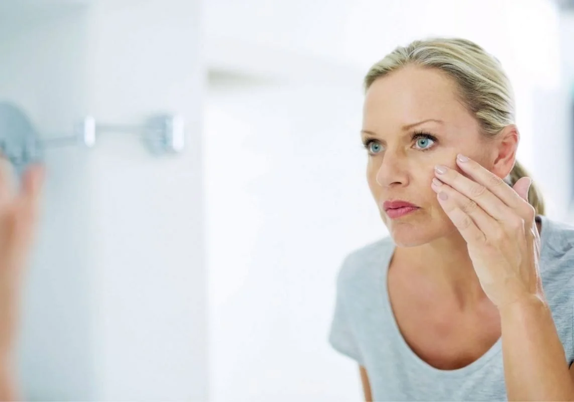 Woman with Dry Skin 